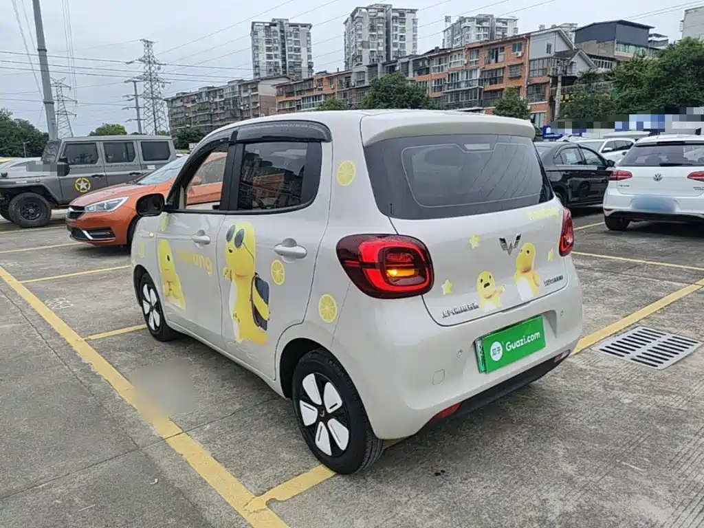 Wuling MINIEV — миниатюра 5