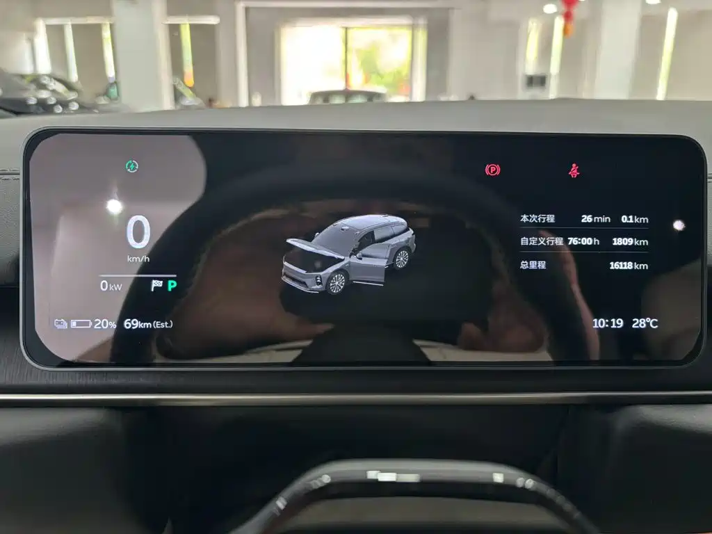 NIO ES6 — миниатюра 22