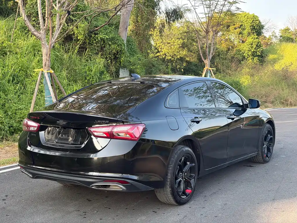 Chevrolet Malibu XL — миниатюра 10