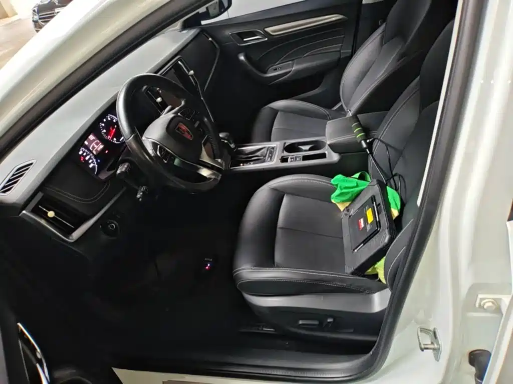 Roewe i6 Classic — миниатюра 15