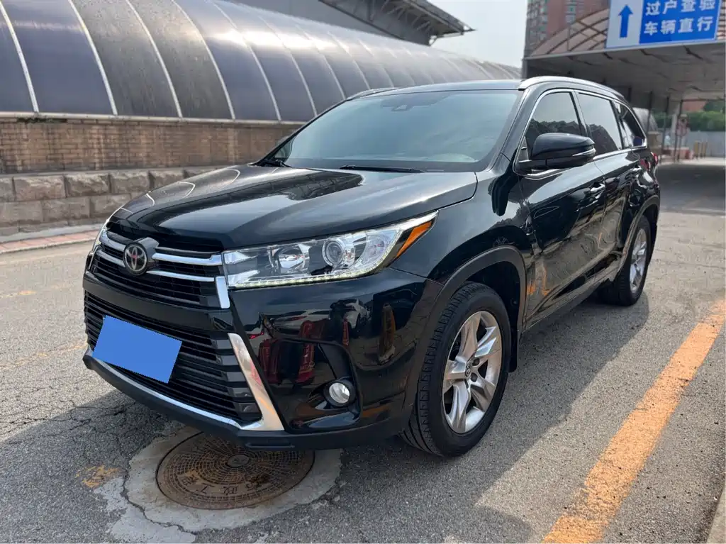 Купить Toyota Highlander