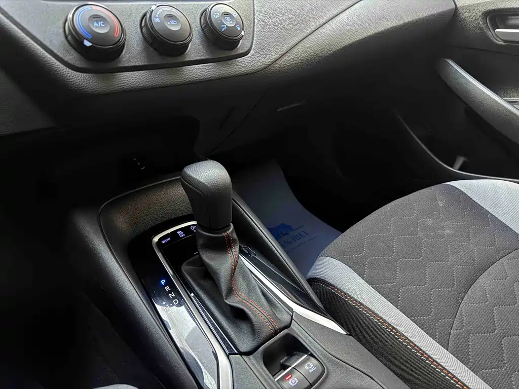 Toyota Corolla — миниатюра 13