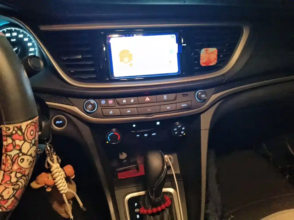 Buick Excelle — миниатюра 9