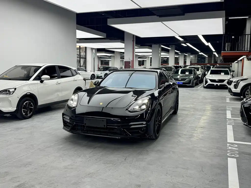 Купить Porsche Panamera