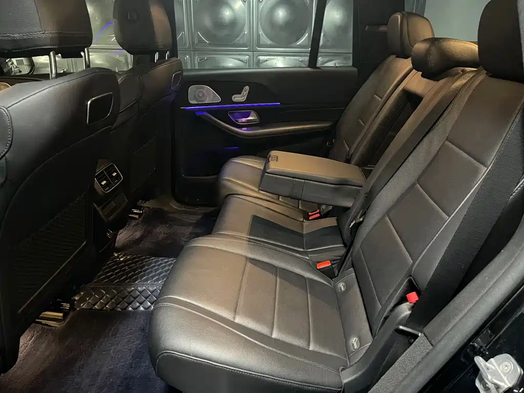 Mercedes-Benz GLS — миниатюра 16