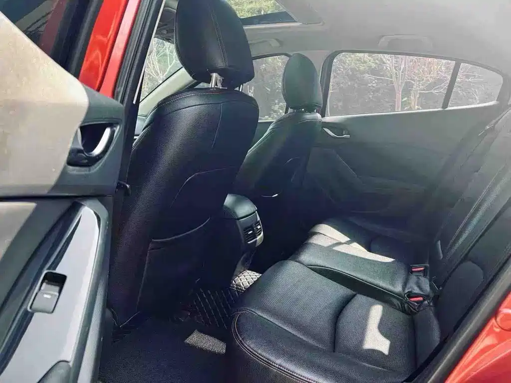 Mazda 3 Axela — миниатюра 5