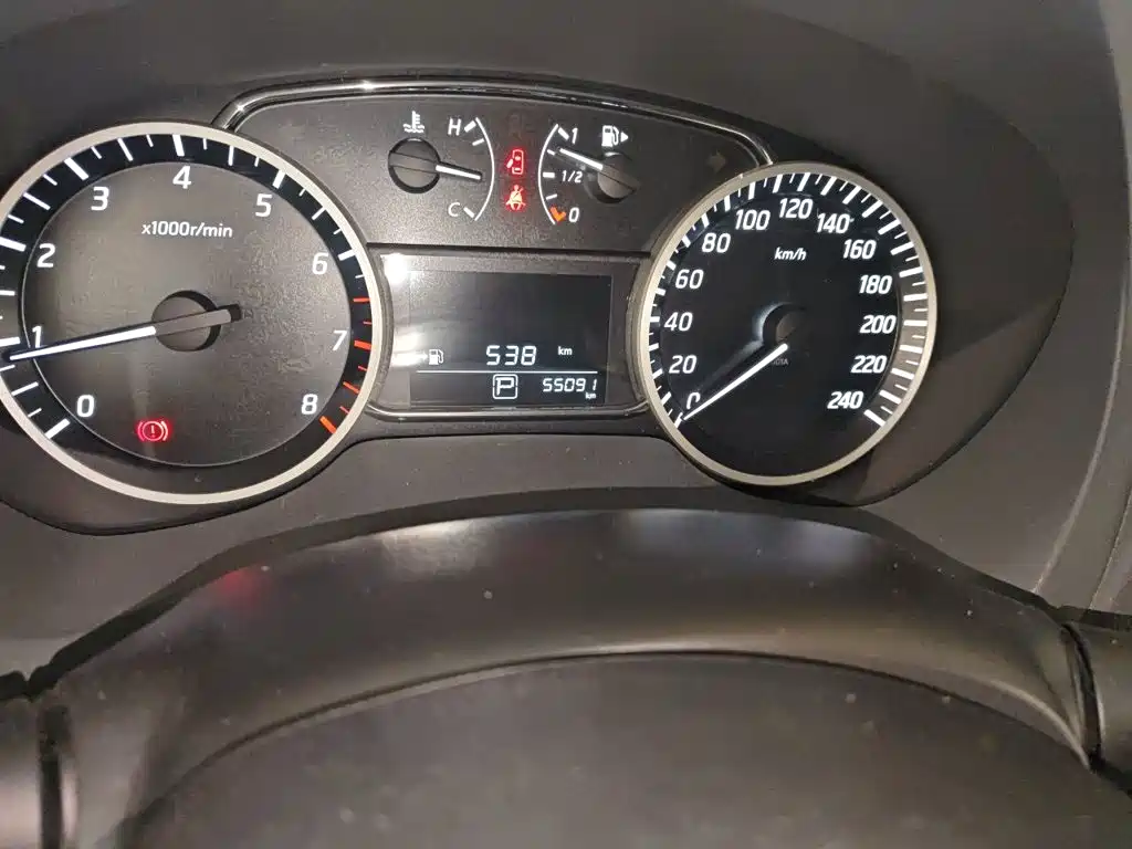 Nissan Sylphy — миниатюра 8