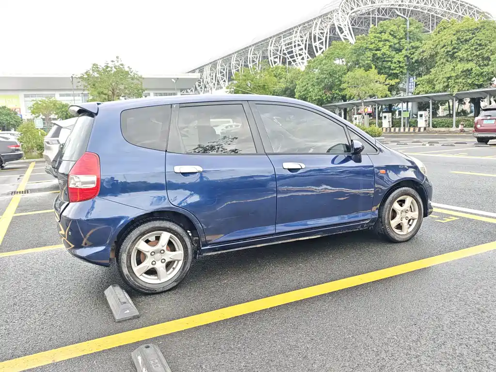 Honda Fit — миниатюра 21