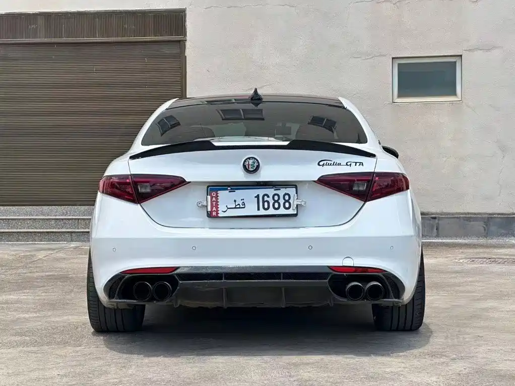 Alfa Romeo Giulia — миниатюра 8