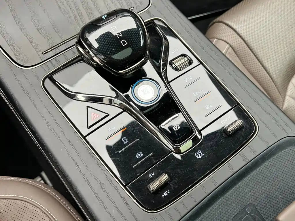 BYD Han — миниатюра 17