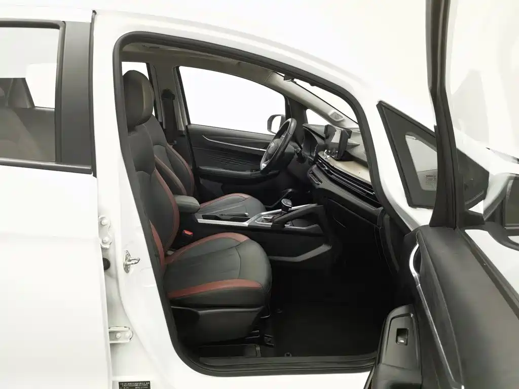 Geely Vision X3 — миниатюра 23