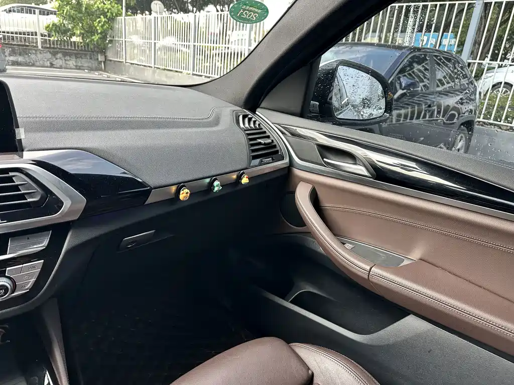 BMW X4 — миниатюра 16