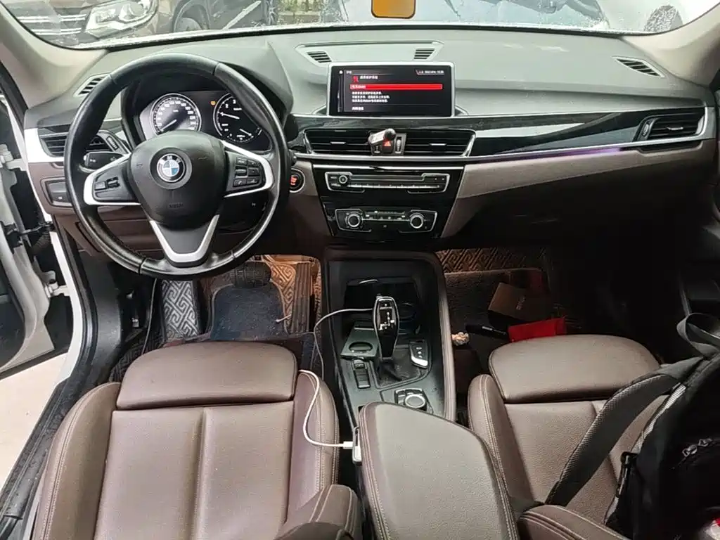 BMW X1 — миниатюра 10
