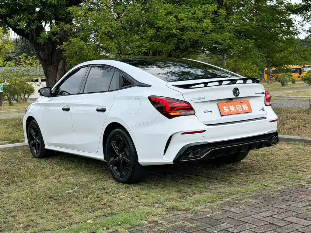MG MG5 Scorpio — миниатюра 7