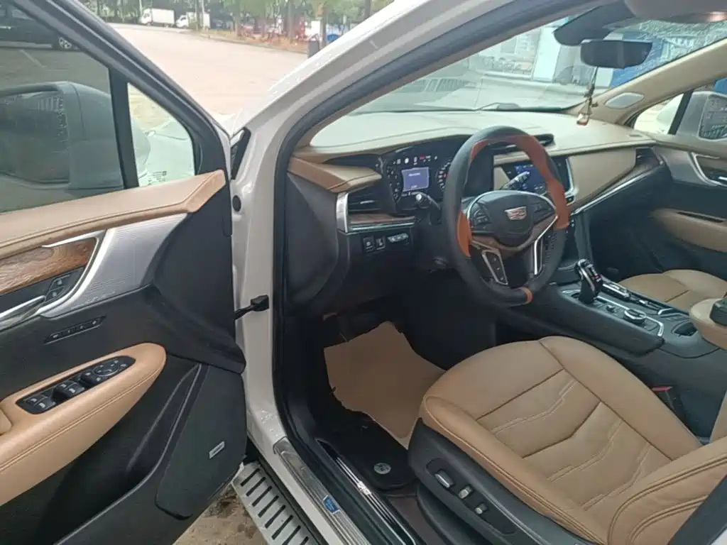 Cadillac XT5 — миниатюра 16