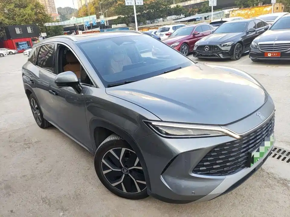 BYD L DM-i — миниатюра 2