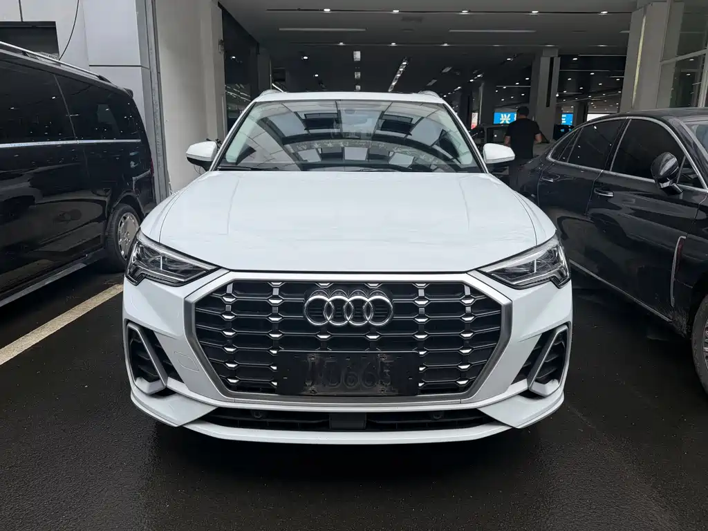 Audi Q3 — миниатюра 2