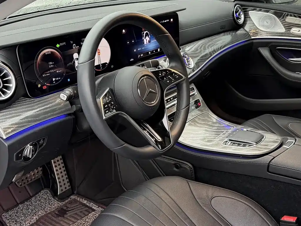 Mercedes-Benz CLS — миниатюра 4