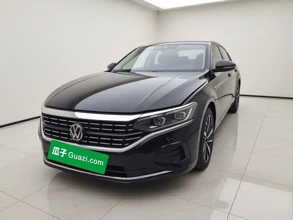 2023 Volkswagen Passat - zdjęcie 1 z 26