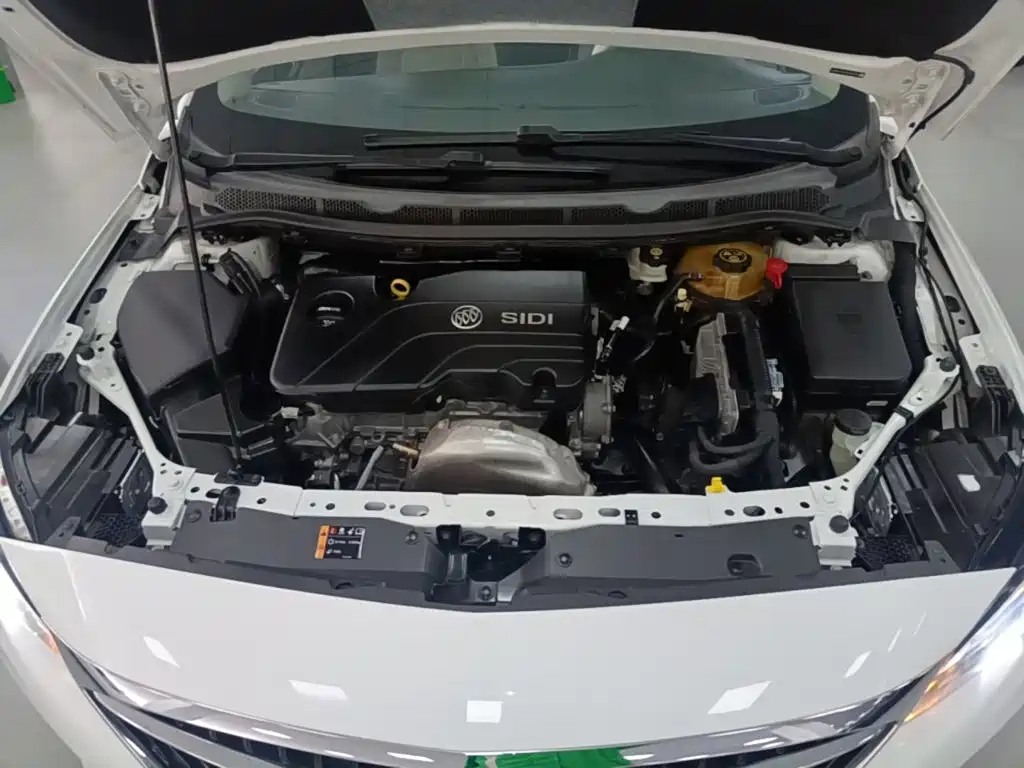 Buick Verano — миниатюра 20
