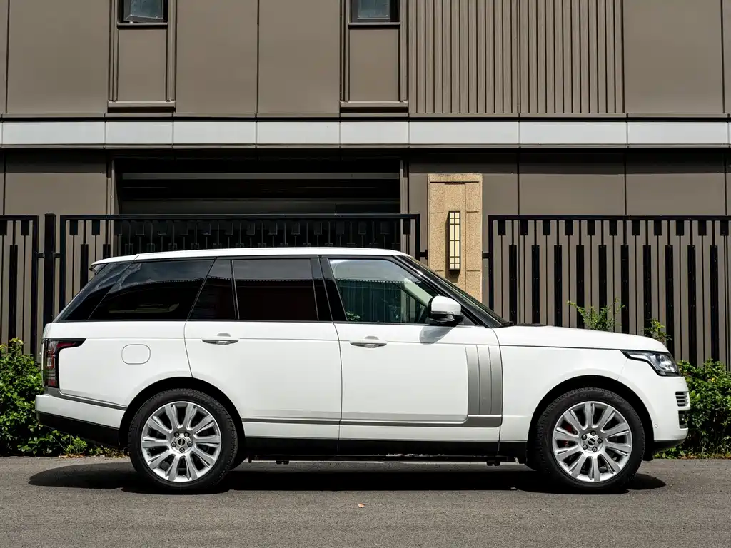 Land Rover Range Rover 2015 3.0 SC V6 Vogue