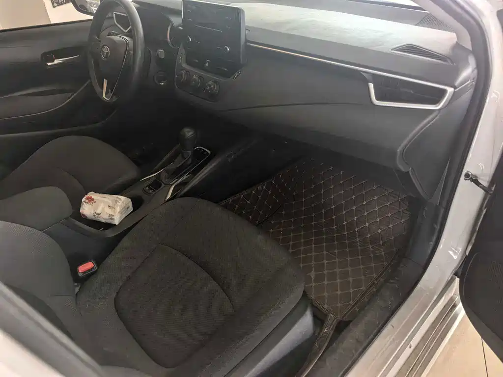 Toyota Corolla — миниатюра 7