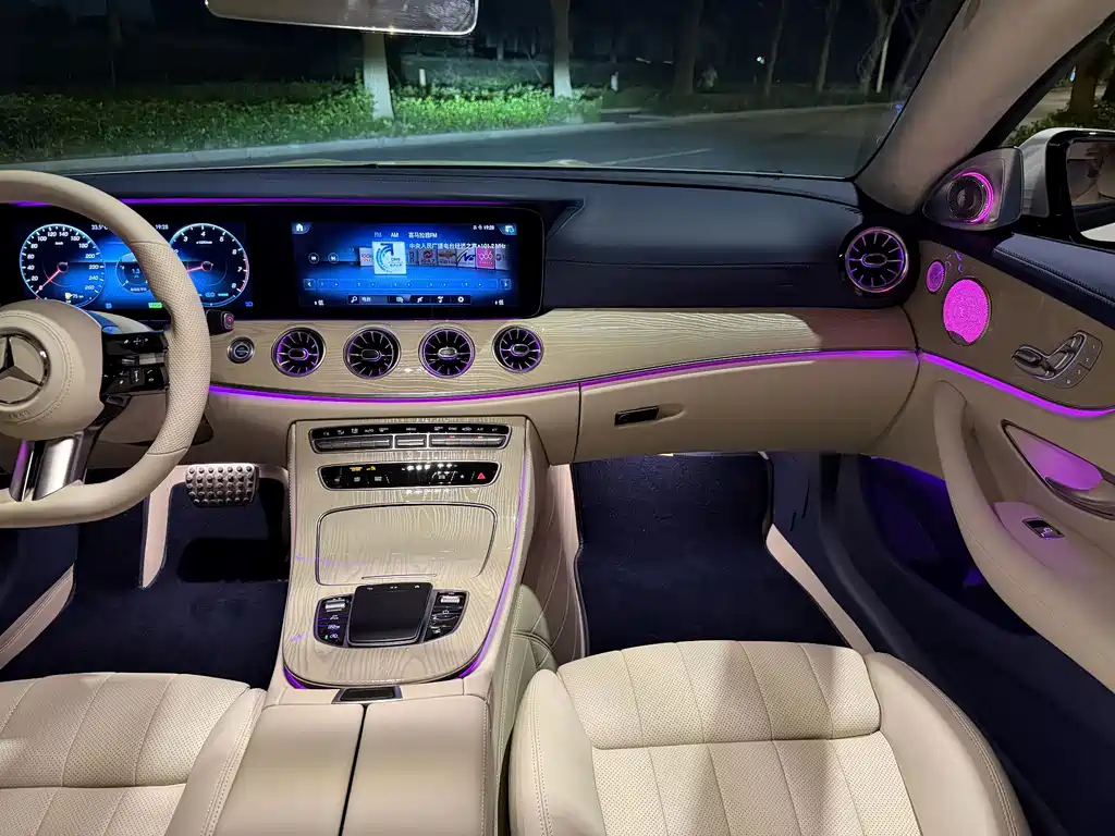 Mercedes-Benz E-Class (Import) — миниатюра 8