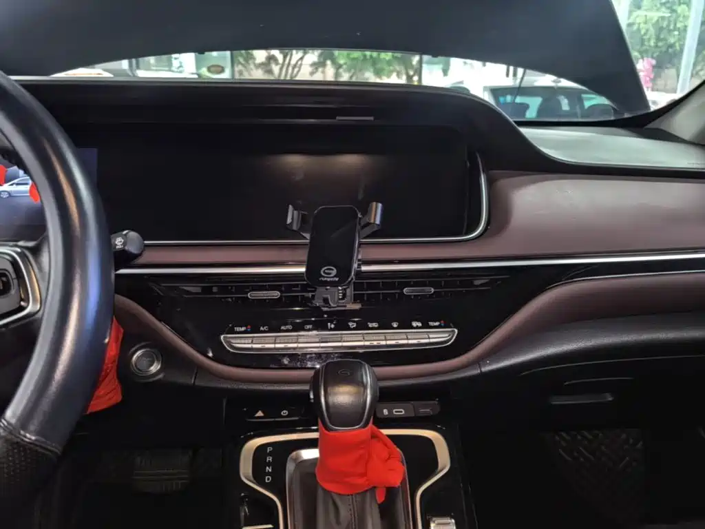 GAC Motor Trumpchi M6 — миниатюра 13