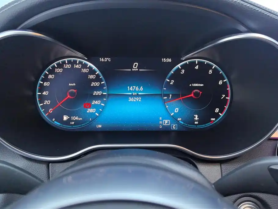 MERCEDES-BENZ C CLASS