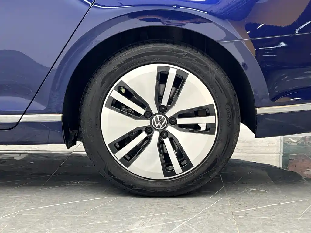 Volkswagen Viloran New Energy — миниатюра 25