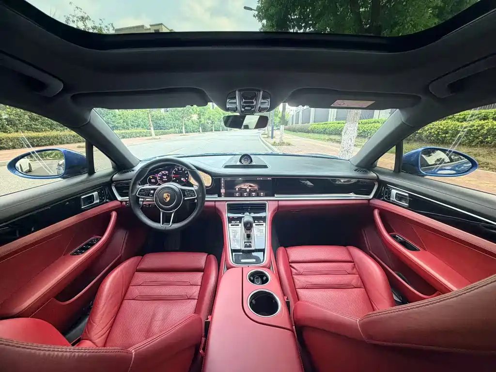 Porsche Panamera — миниатюра 9