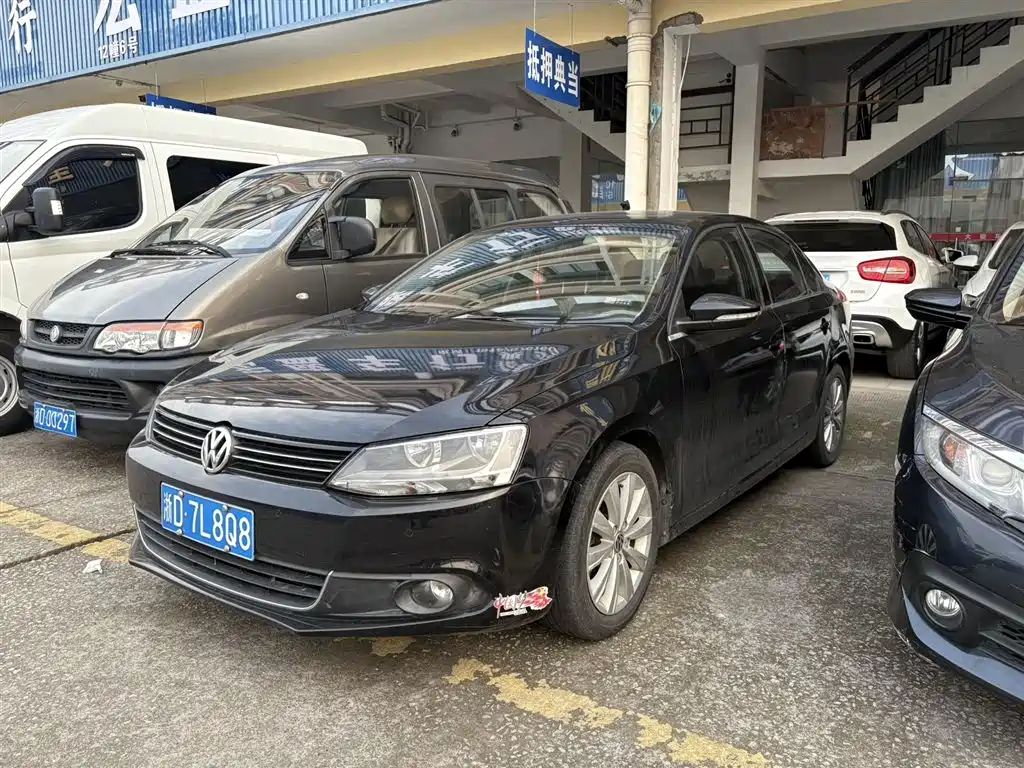 Купить Volkswagen Sagitar