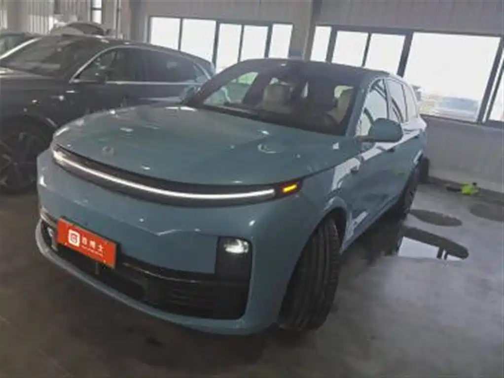 Li Auto Li L7 2025