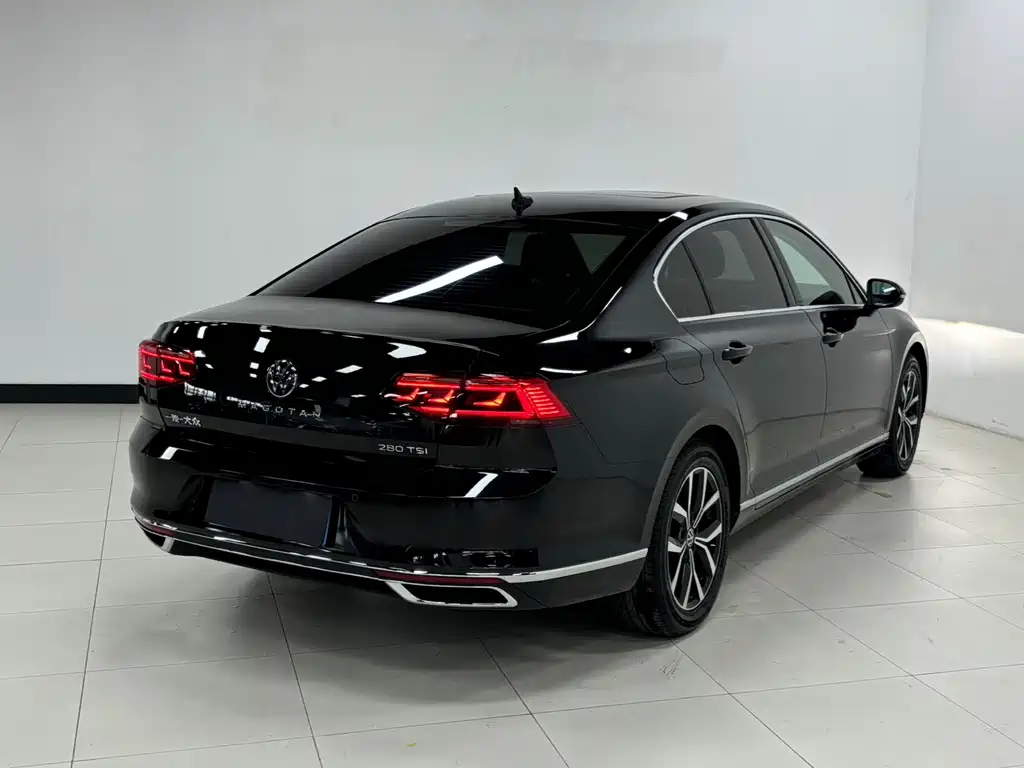 Volkswagen Magotan — миниатюра 4