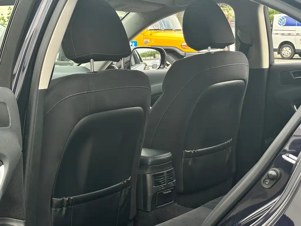 Lexus IS 250 Dazzle Dynamic Edition, фото 13