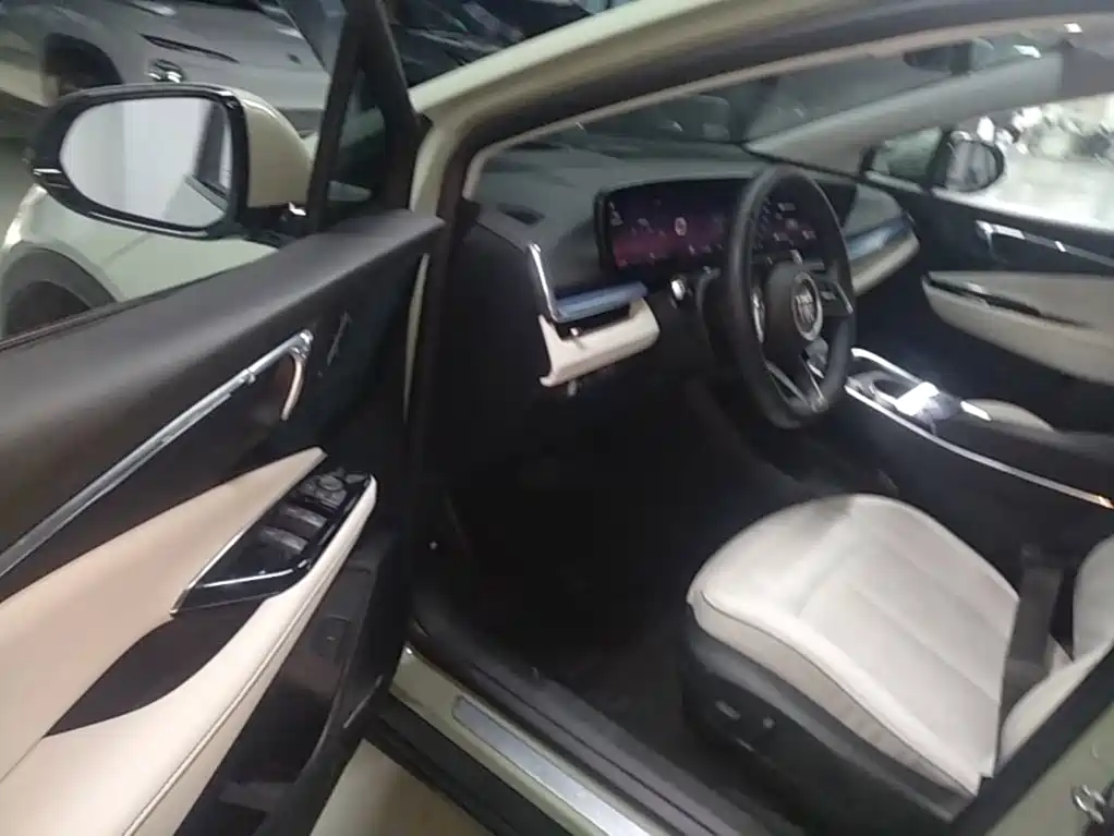 Buick E4 — миниатюра 16