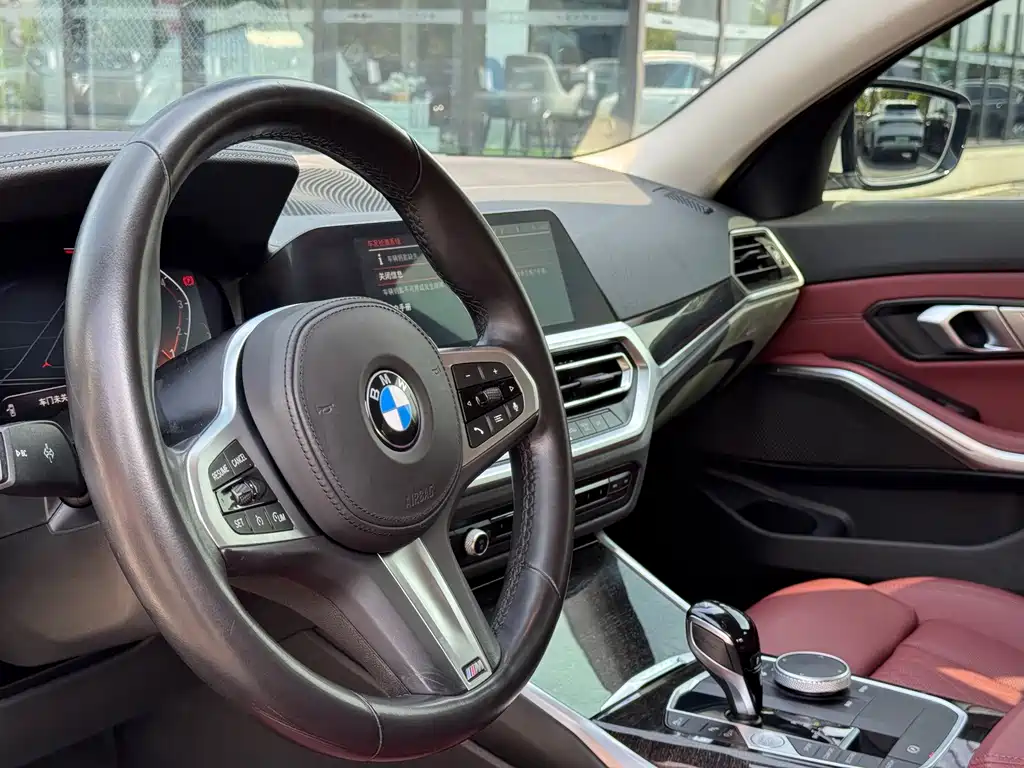 BMW 3 Series — миниатюра 6