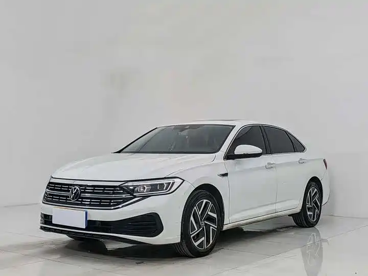 Купить Volkswagen Sagitar