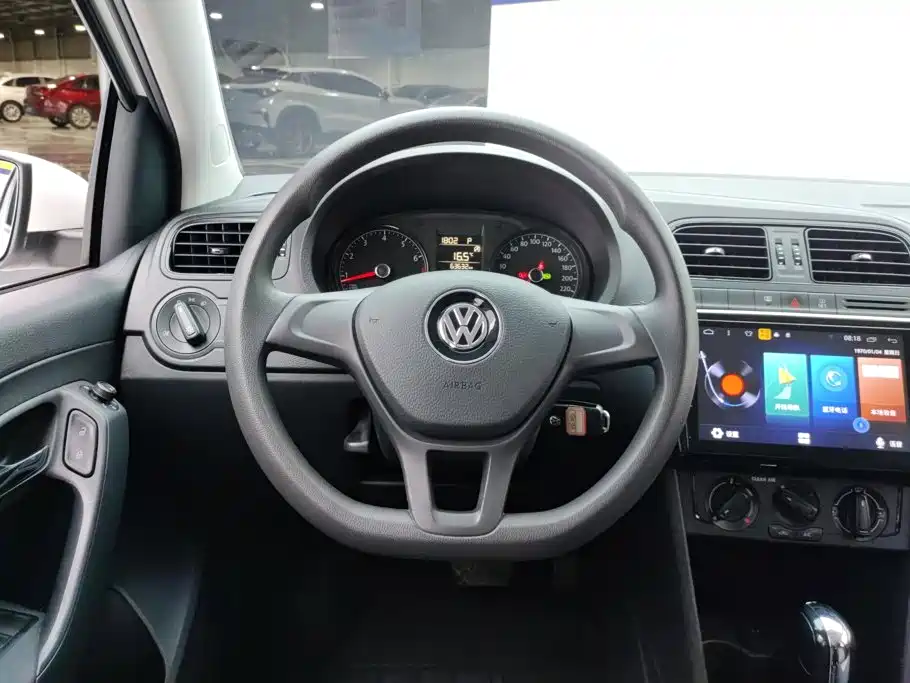 Volkswagen Polo — миниатюра 15