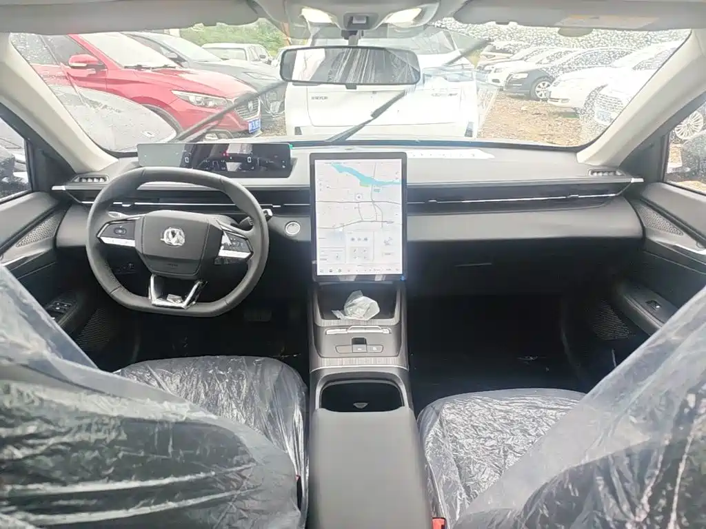 Changan Eado PHEV — миниатюра 10