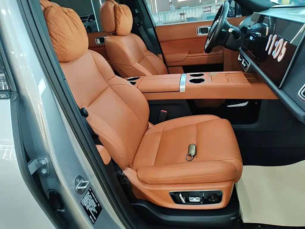 Li Auto Li L9 — миниатюра 16