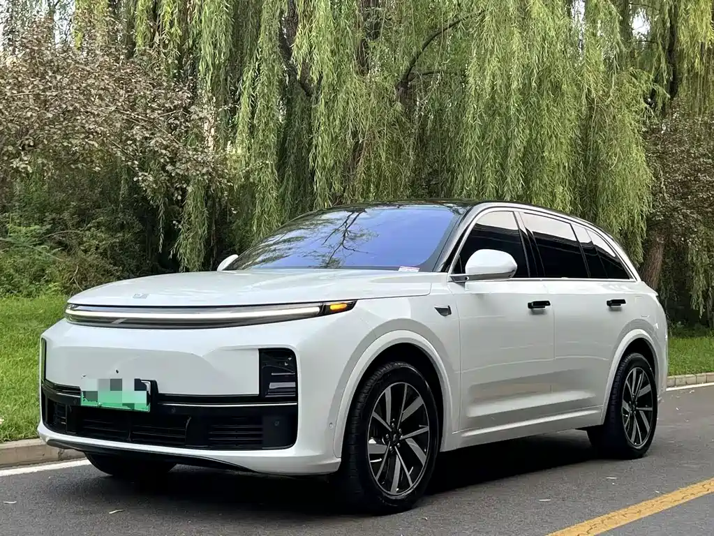Li Auto L7