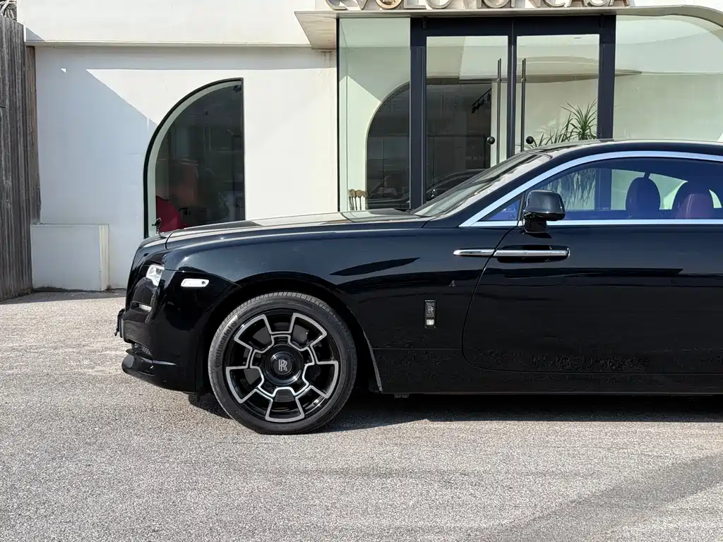 Rolls-Royce Wraith — миниатюра 5