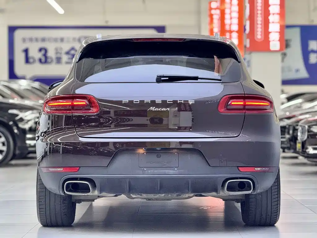 Porsche Macan — миниатюра 9