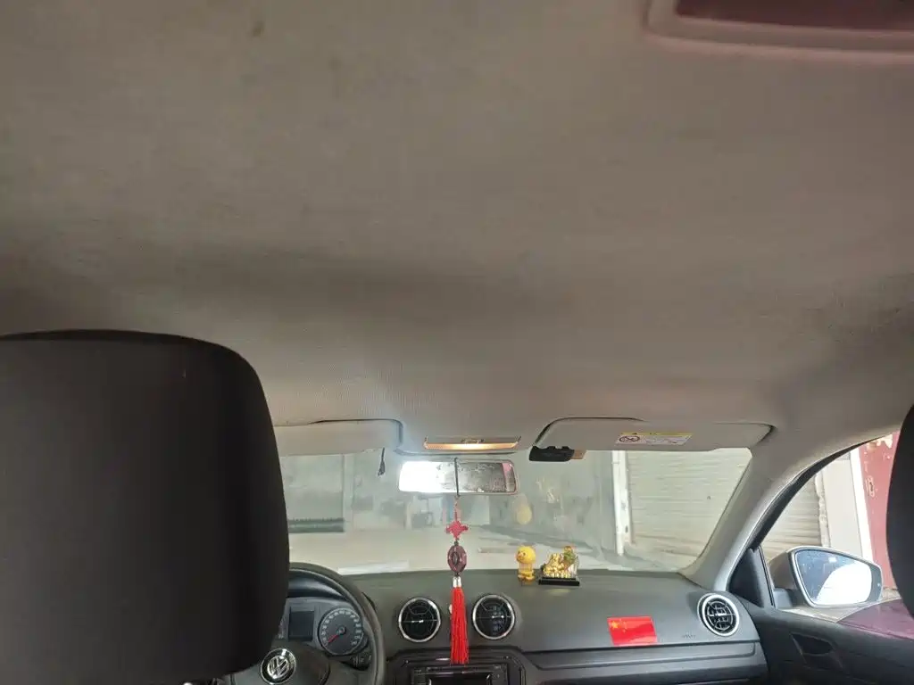 Volkswagen Jetta — миниатюра 14
