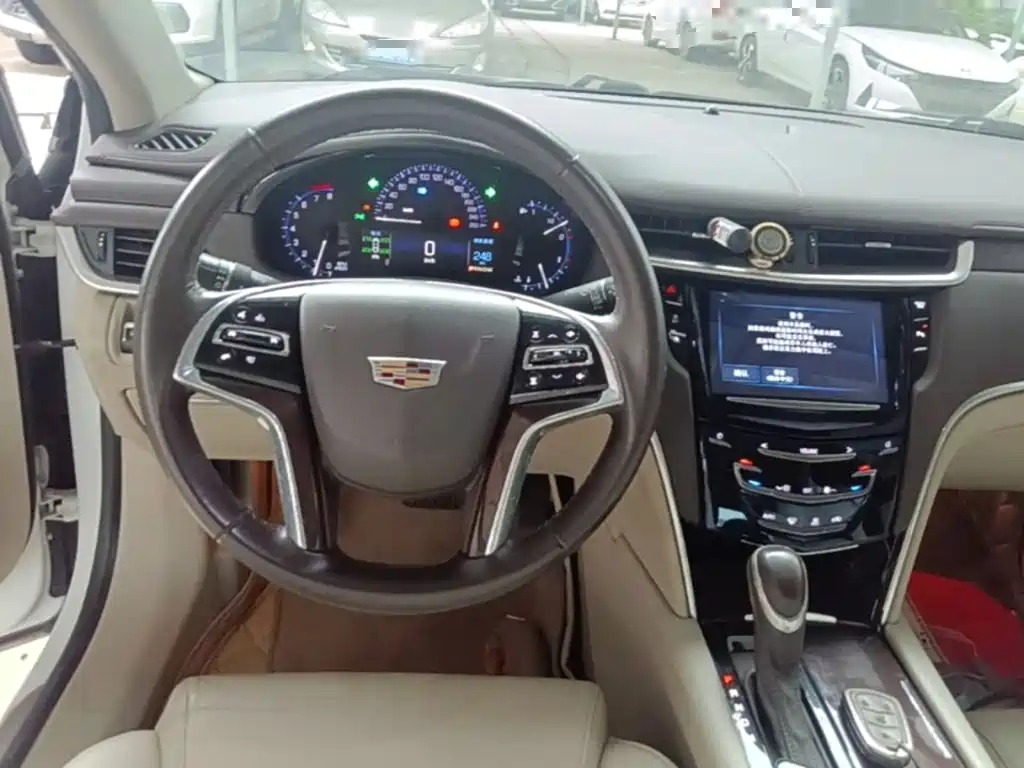 Cadillac XTS — миниатюра 11