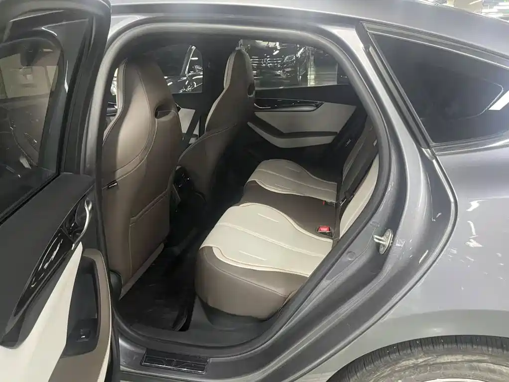 BYD Qin PLUS — миниатюра 8