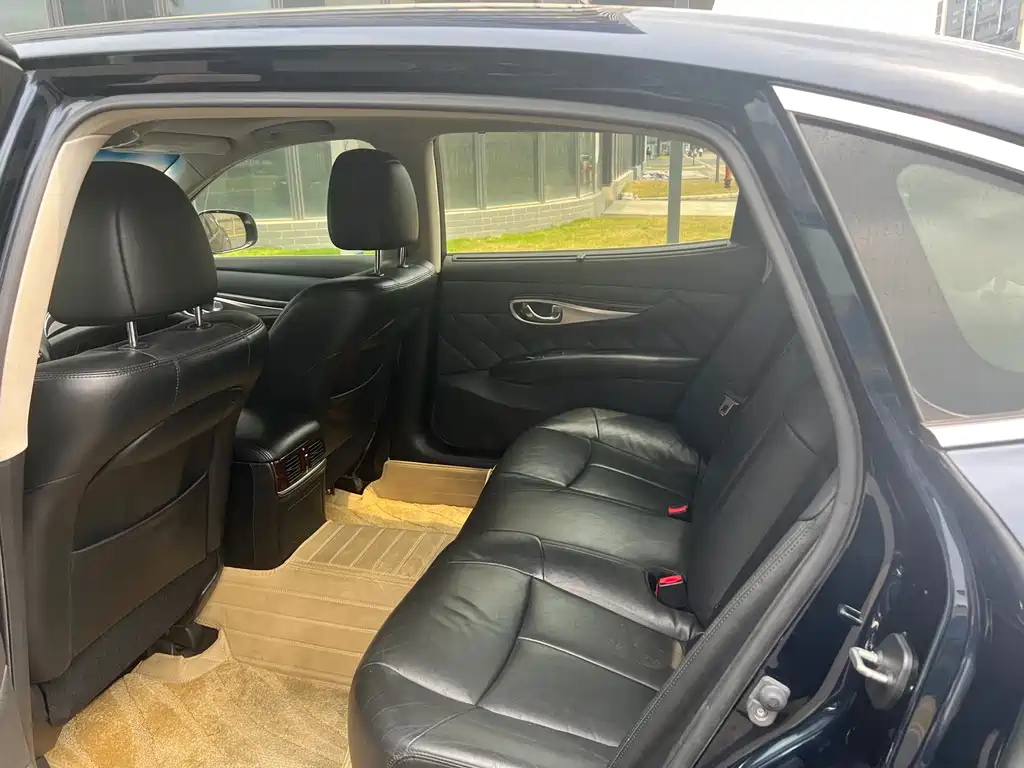 Infiniti Q70 2015 Q70L 2.5L Enjoy