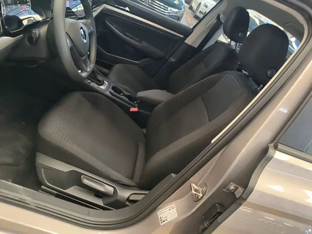 Volkswagen Bora — миниатюра 15