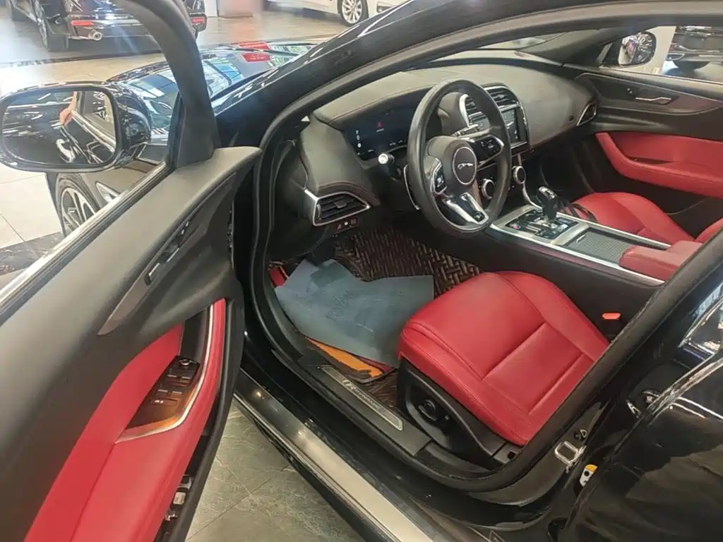 Jaguar XEL — миниатюра 16